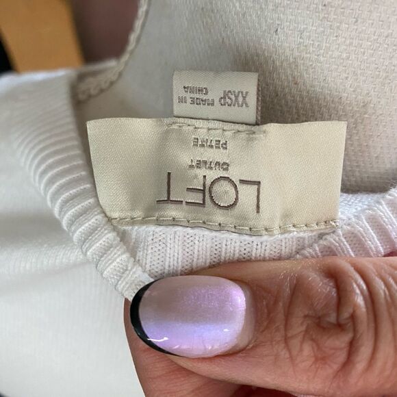 NWOT The Loft White crochet long sleeve pullover top - Picture 8 of 9